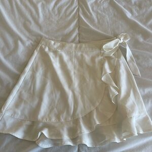 Tiger Mist Cream Skirt with Button Detail